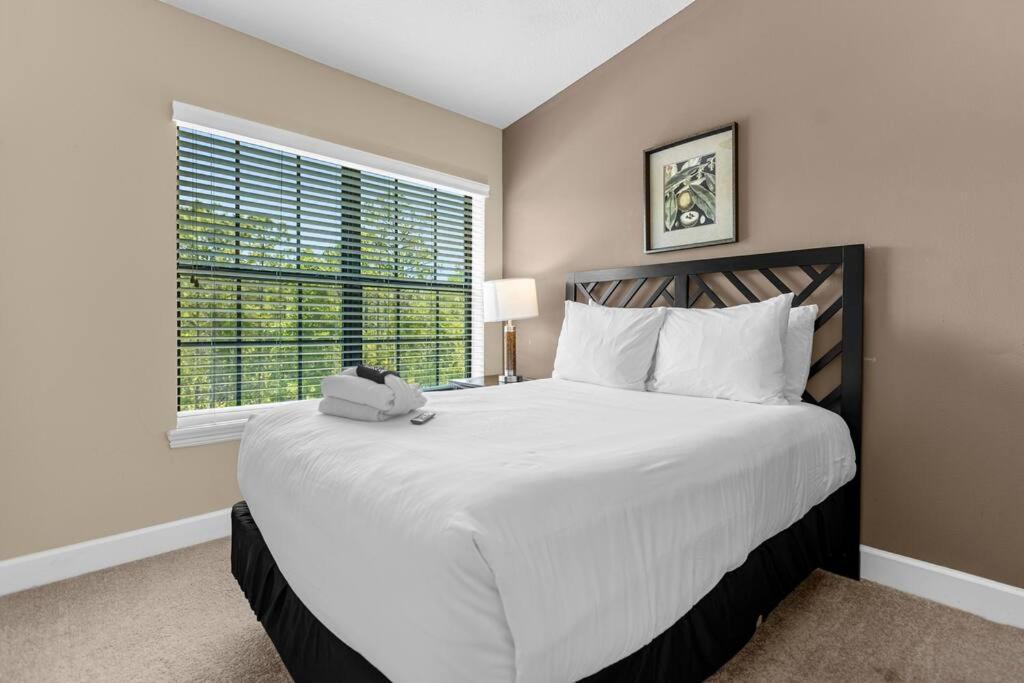 Vibrant 4br Family Townhome 1 Mile From World And Springs Casa de férias *